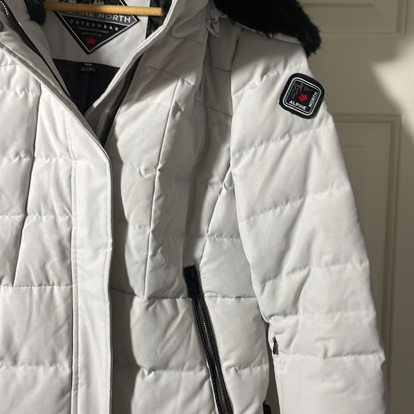 Alpine North Down Parka with Hood - Picture 2 of 8